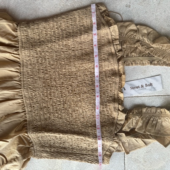 Maxi Dress Color Carmel nude Style trim tiered sleeveless. Brand New - Picture 5 of 11